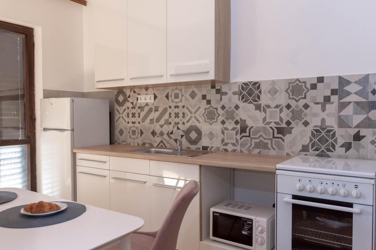 Apartman Duce Milka Villa Exterior photo